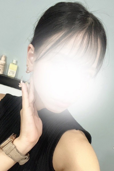 泉あやめさんの写真